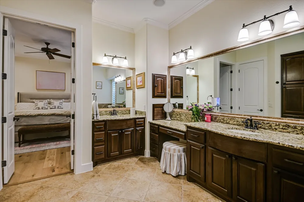 1036 Liberty Park Drive #50 Austin, TX 78746