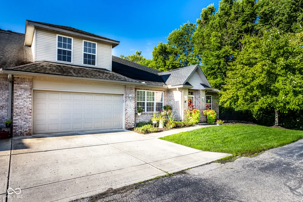6886 Park Square Drive #C Avon, IN 46123