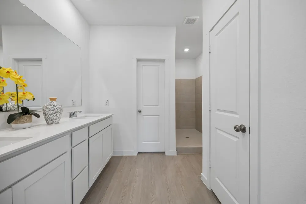9517 trecini Drive Fort Worth, TX 76179