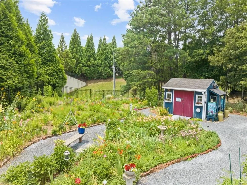 4000 Great Pine Drive Gainesville, GA 30504