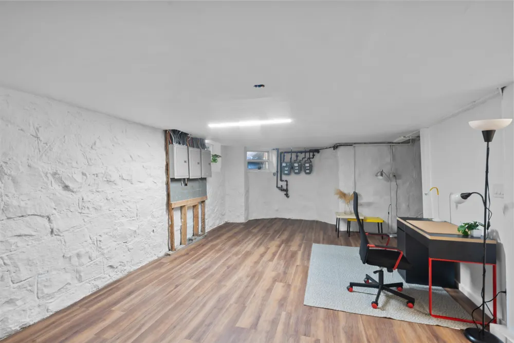 110 MAPLE ST Weehawken, NJ 07086