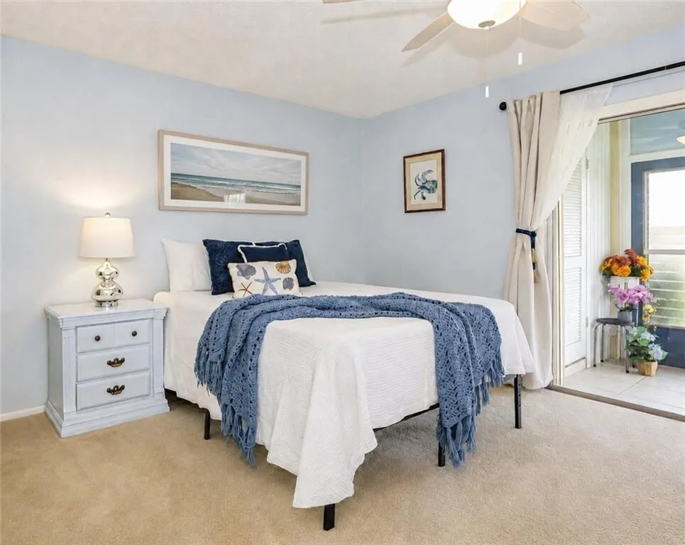 73 Royal Oak Court #101 Vero Beach, FL 32962