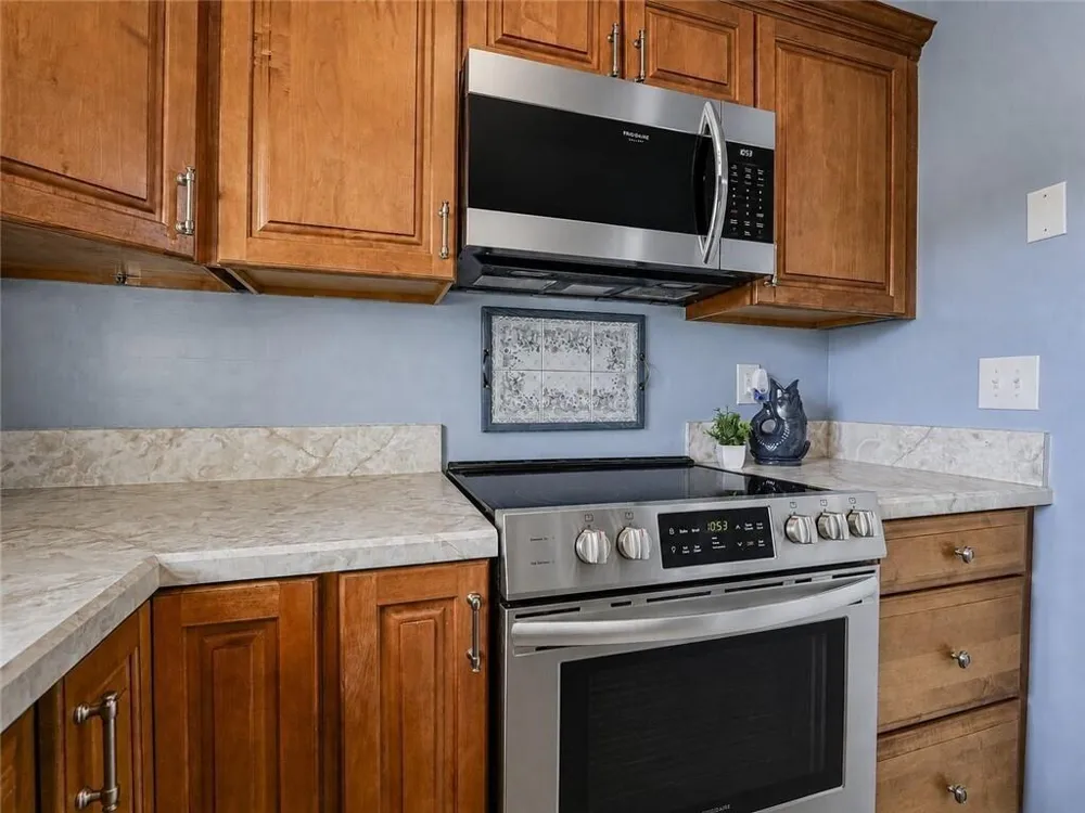 73 Royal Oak Court #101 Vero Beach, FL 32962