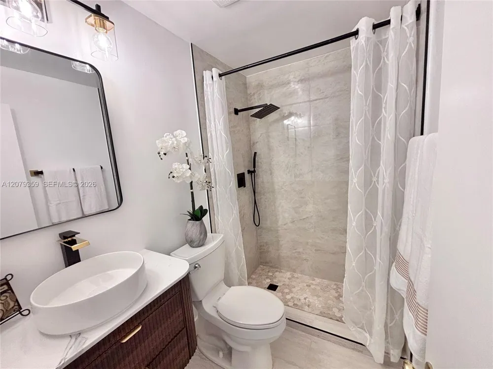 2377 SW 16 Dr Deerfield Beach, FL 33442