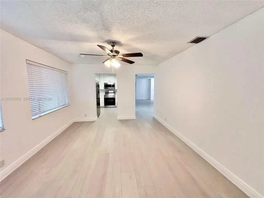 2377 SW 16 Dr Deerfield Beach, FL 33442