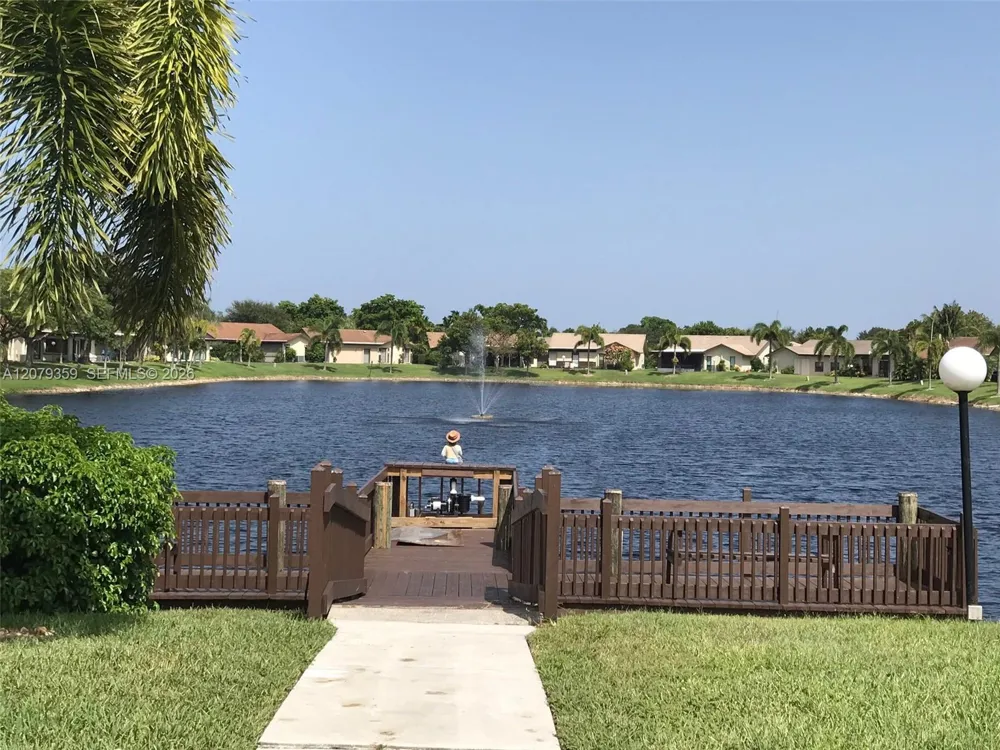 2377 SW 16 Dr Deerfield Beach, FL 33442