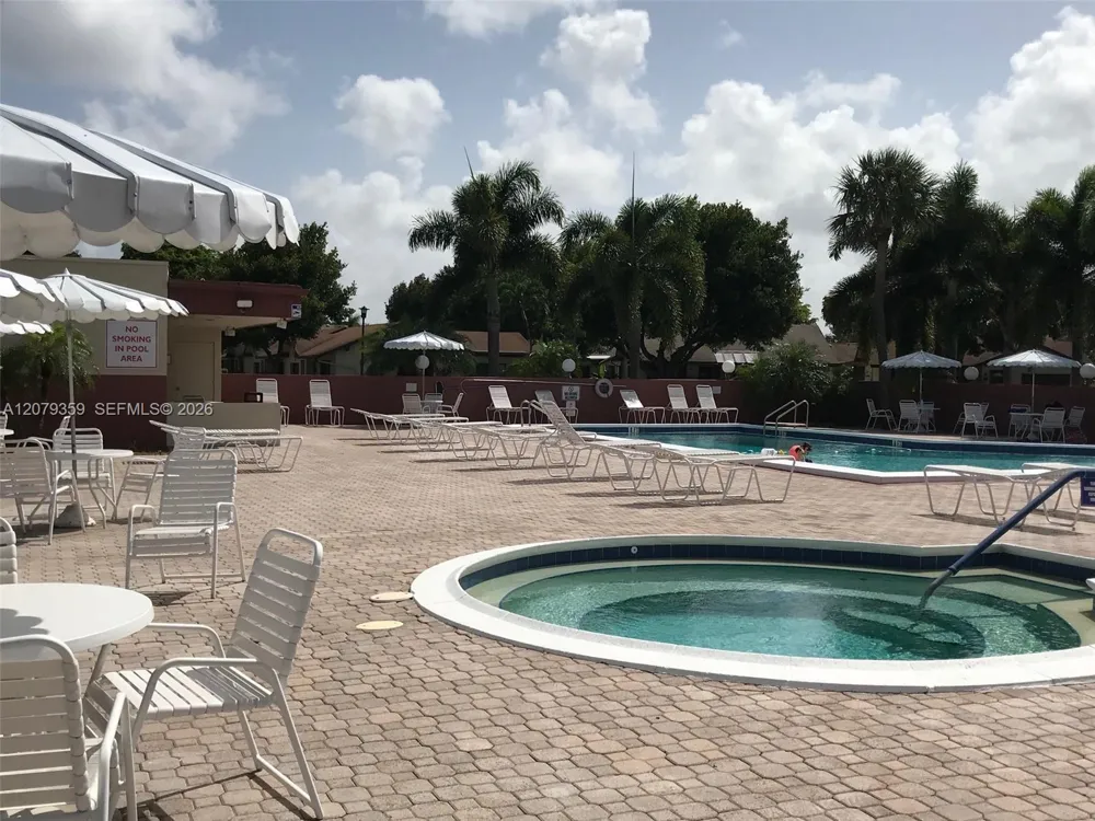 2377 SW 16 Dr Deerfield Beach, FL 33442