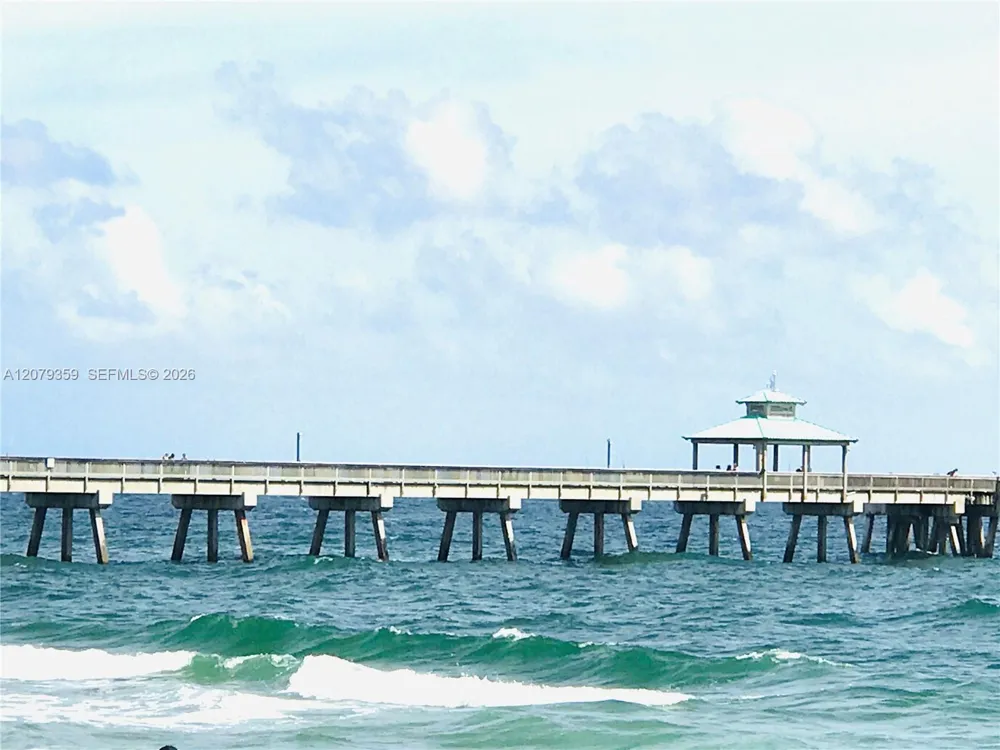 2377 SW 16 Dr Deerfield Beach, FL 33442