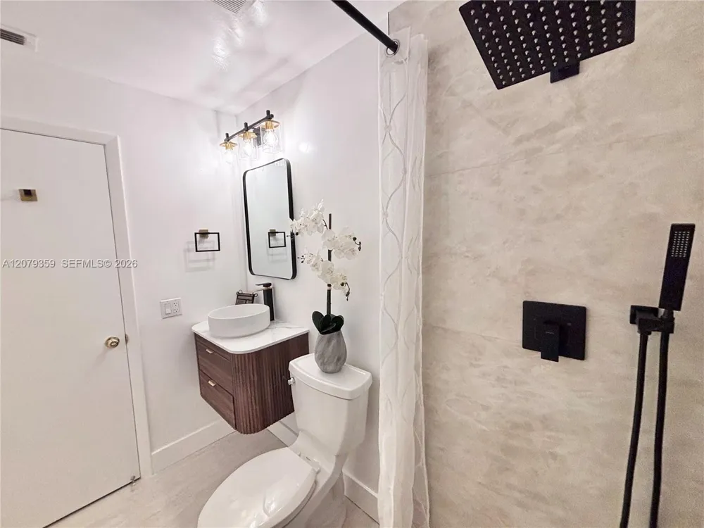 2377 SW 16 Dr Deerfield Beach, FL 33442