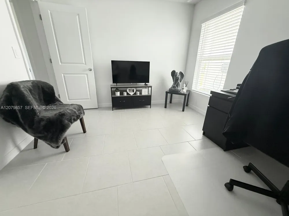12119 Shortleaf Pine Trl Fort Myers, FL 33966