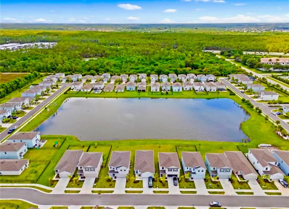 12119 Shortleaf Pine Trl Fort Myers, FL 33966