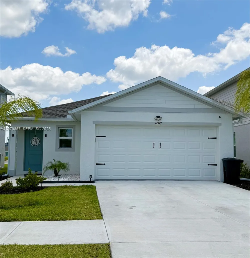 12119 Shortleaf Pine Trl Fort Myers, FL 33966