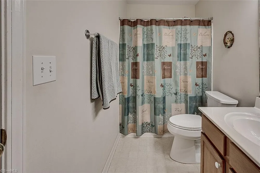 3810 Middlebury Way Greensboro, NC 27410