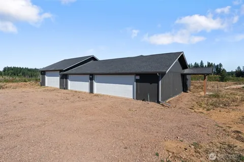 158 Macomber Road W