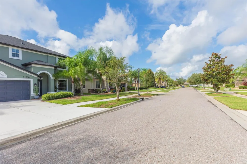 11508 MANSFIELD POINT DRIVE Riverview, FL 33569
