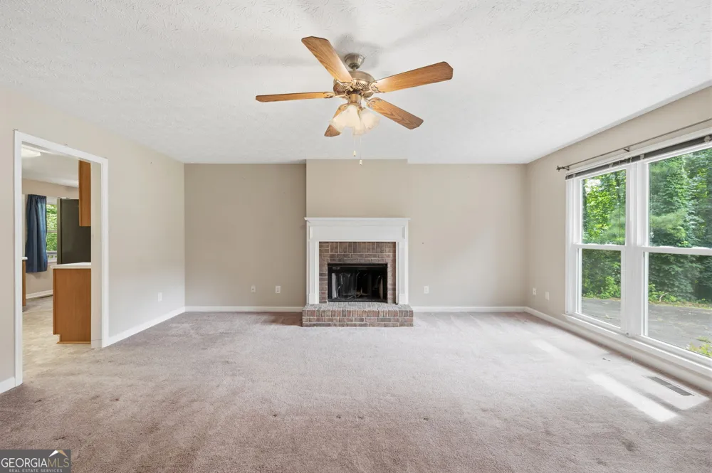 131 Maplewood CV Acworth, GA 30101