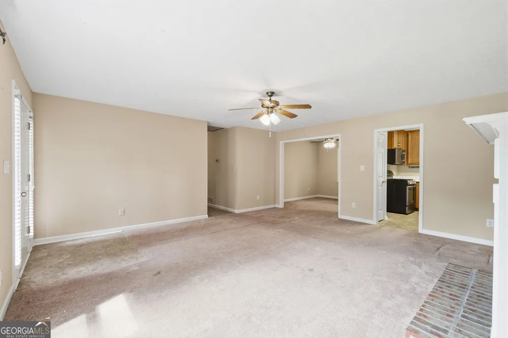 131 Maplewood CV Acworth, GA 30101