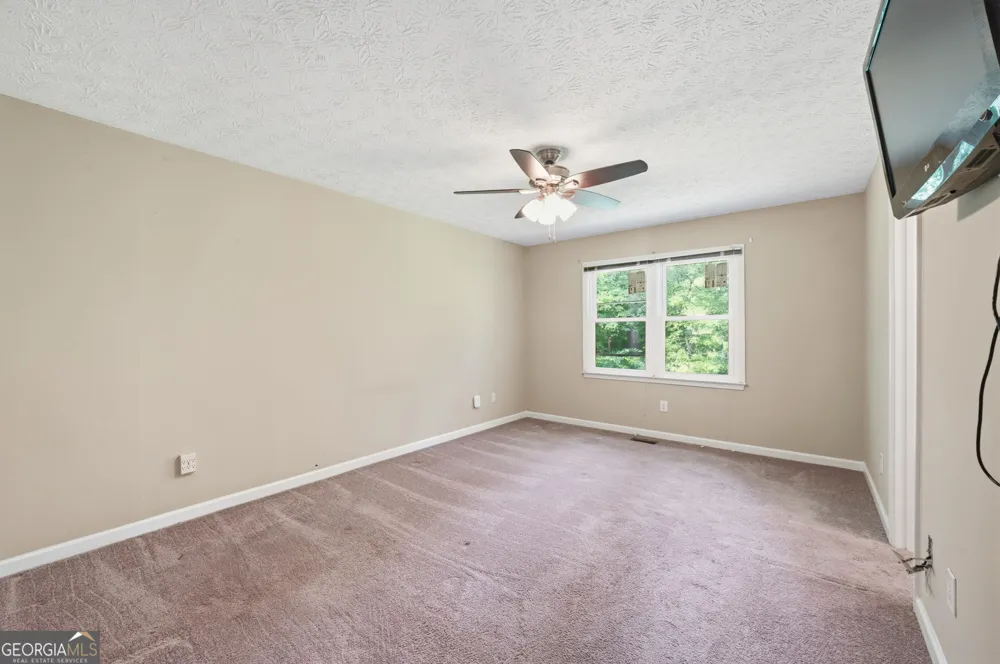 131 Maplewood CV Acworth, GA 30101