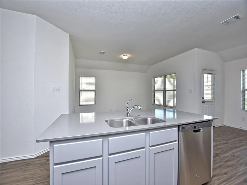 21413 Wilmiller Lane Pflugerville, TX 78660