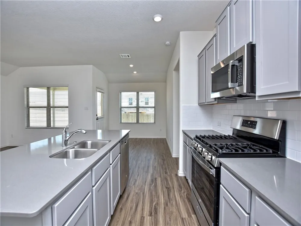 21413 Wilmiller Lane Pflugerville, TX 78660