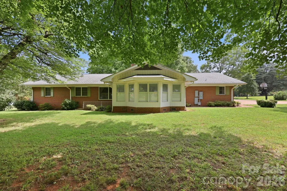215 E Park Avenue Granite Quarry, NC 28146