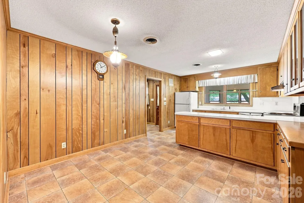 215 E Park Avenue Granite Quarry, NC 28146