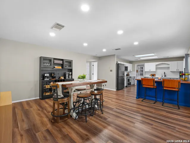9023 Camino Rey San Antonio, TX 78245