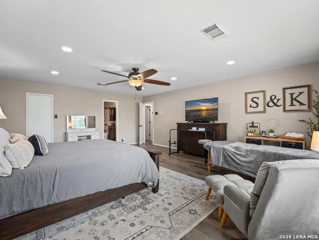 9023 Camino Rey San Antonio, TX 78245