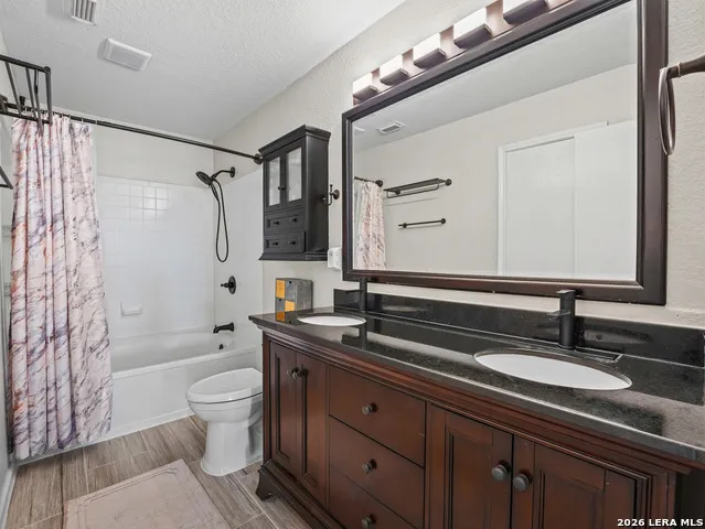 9023 Camino Rey San Antonio, TX 78245