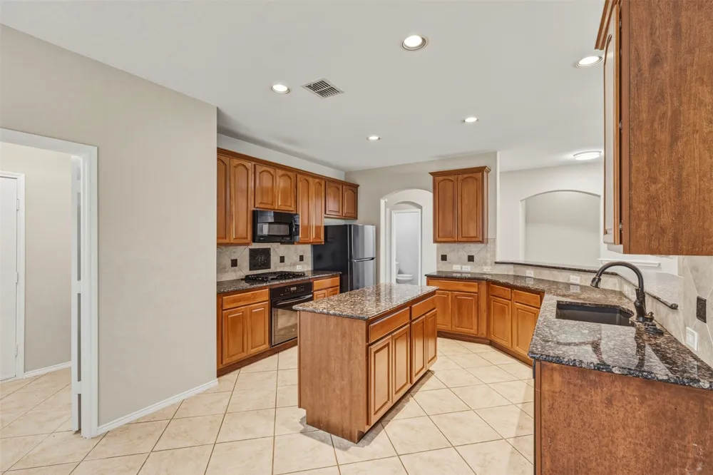 507 Moonrise Drive Arlington, TX 76002