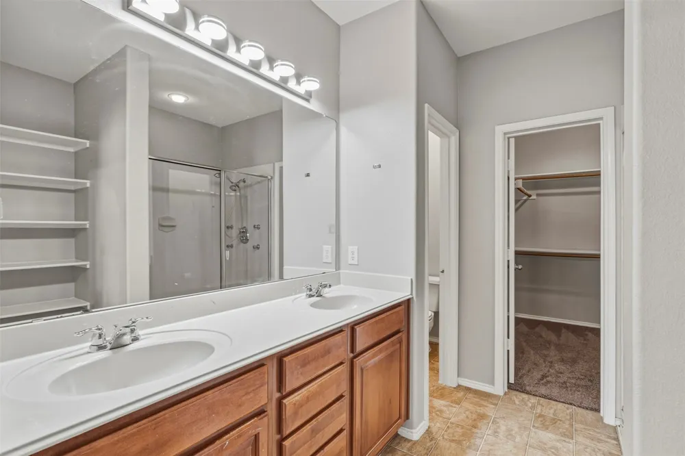 507 Moonrise Drive Arlington, TX 76002