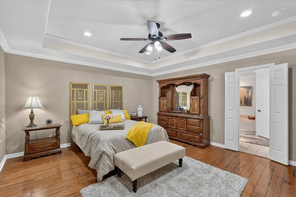 813 Twin Creek Drive Mansfield, TX 76063
