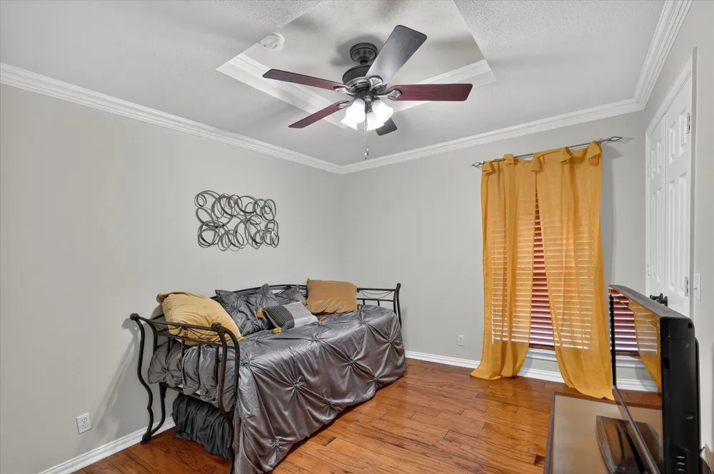 813 Twin Creek Drive Mansfield, TX 76063