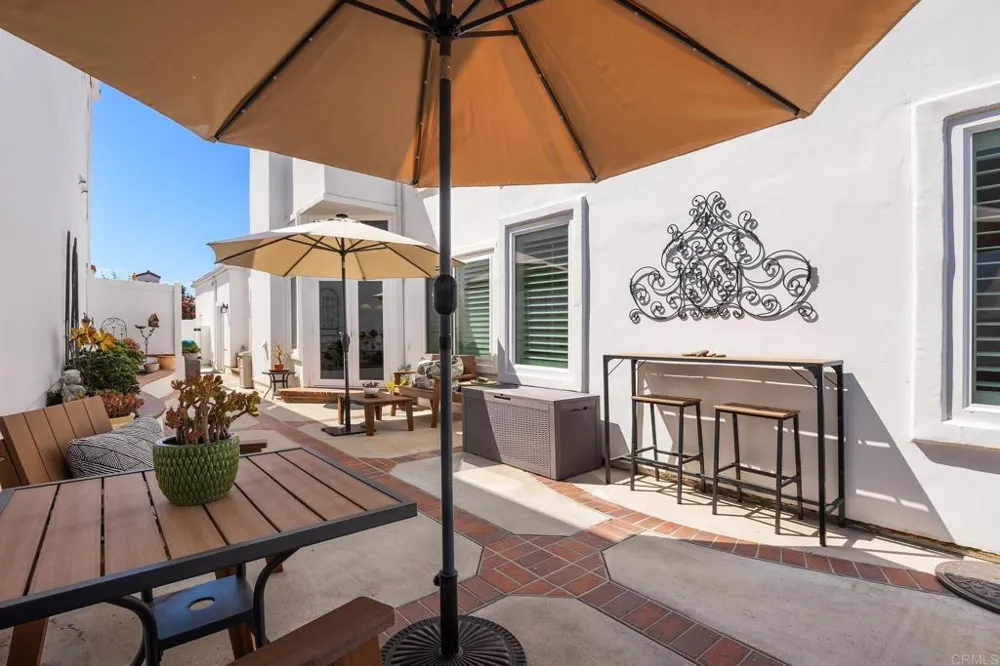 4994 Lamia Way Oceanside, CA 92056