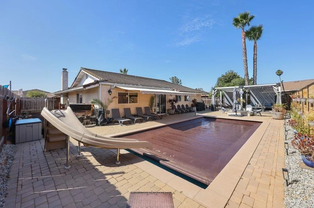 1626 David Dr. Escondido, CA 92026