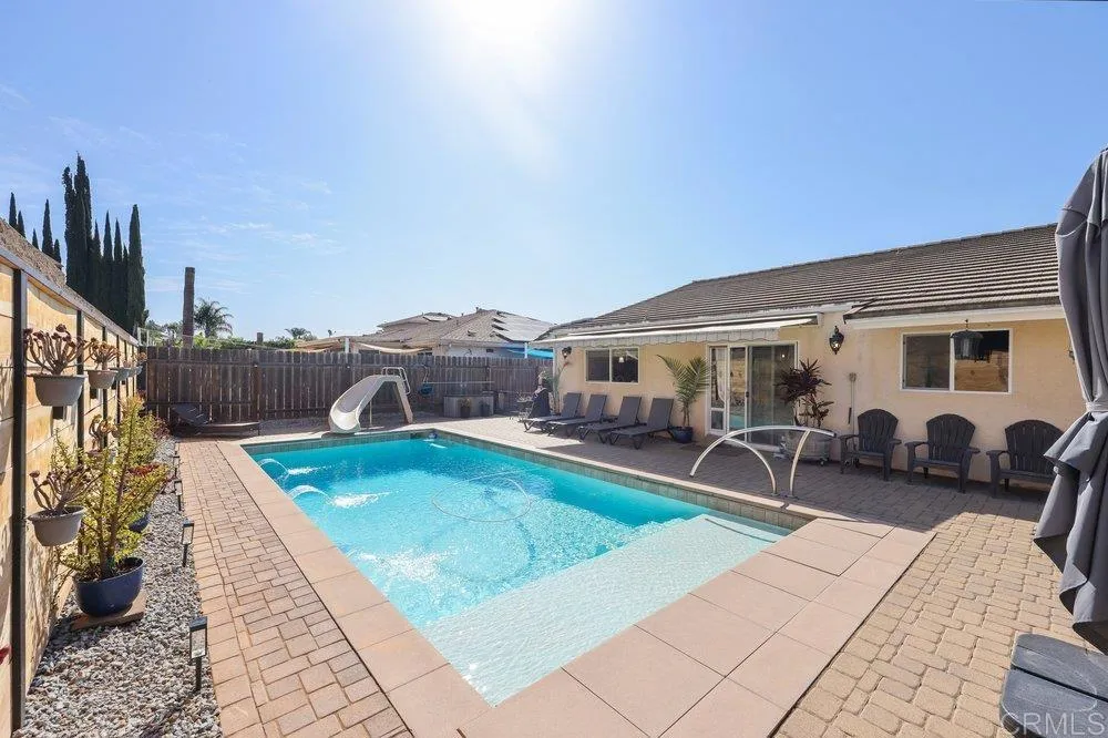 1626 David Dr. Escondido, CA 92026