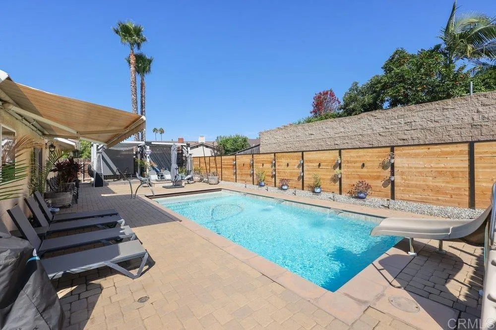 1626 David Dr. Escondido, CA 92026
