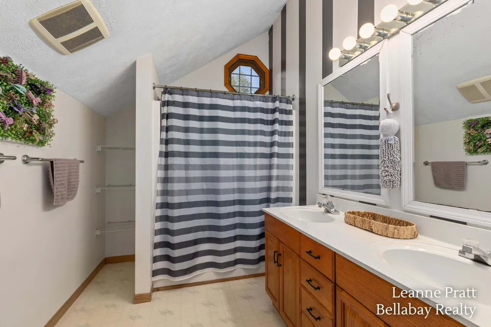 2575 Heath Road Hastings, MI 49058