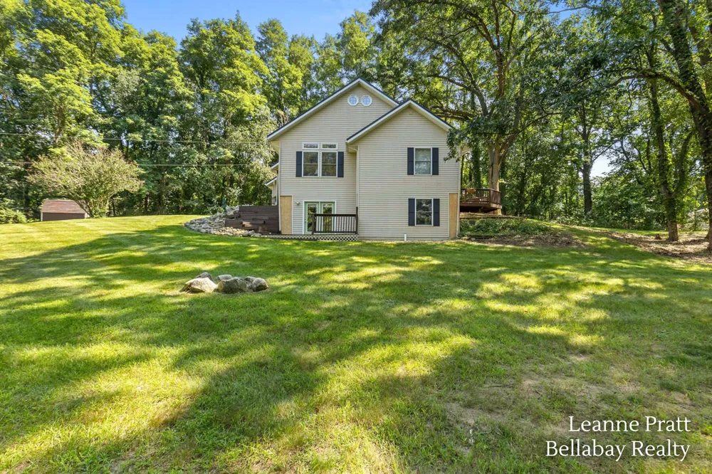 2575 Heath Road Hastings, MI 49058