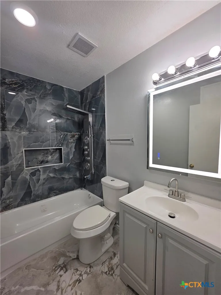 1205 Charisse Street #B Killeen, TX 76543