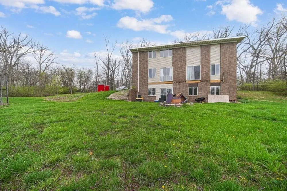 809 W 126th Court Crown Point, IN 46307