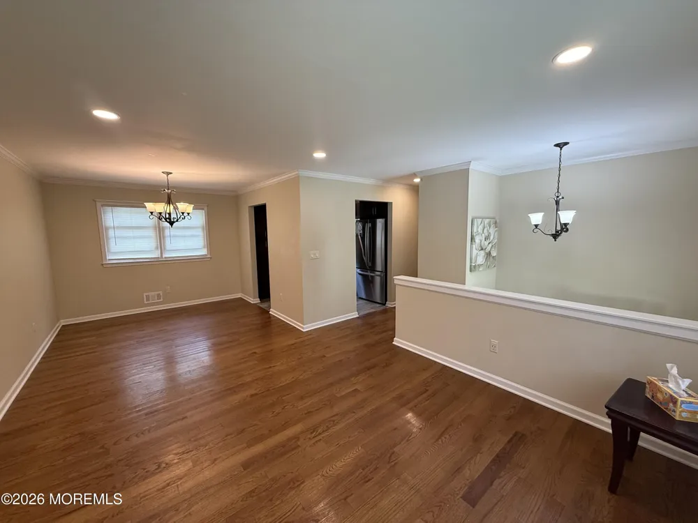 43 Walter Drive Jackson, NJ 08527