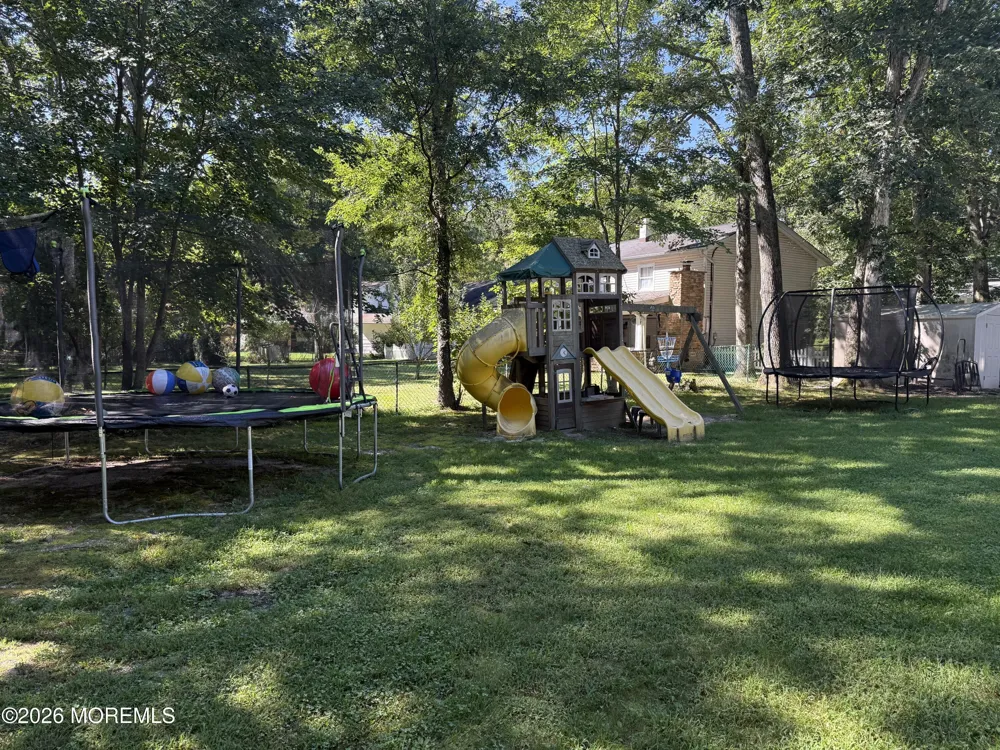 43 Walter Drive Jackson, NJ 08527
