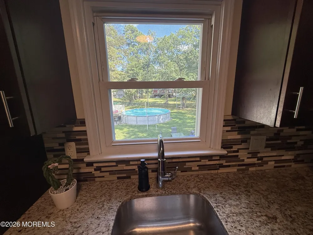 43 Walter Drive Jackson, NJ 08527