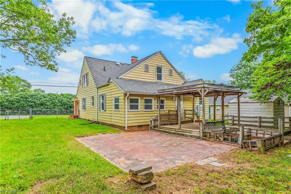 50 Avondale Street Winston-Salem, NC 27127