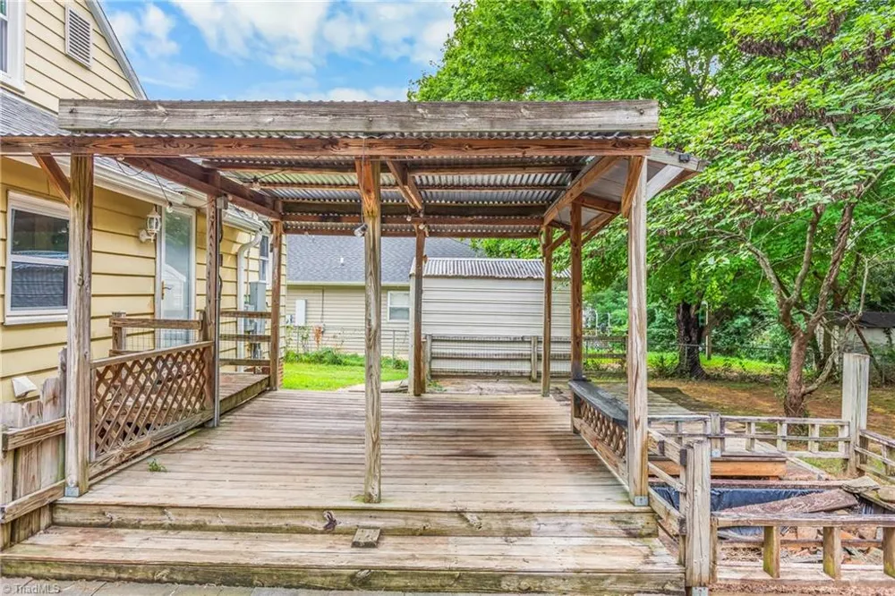 50 Avondale Street Winston-Salem, NC 27127