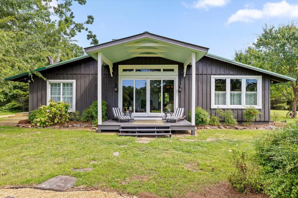 223 County Road 644 Mentone, AL 35984
