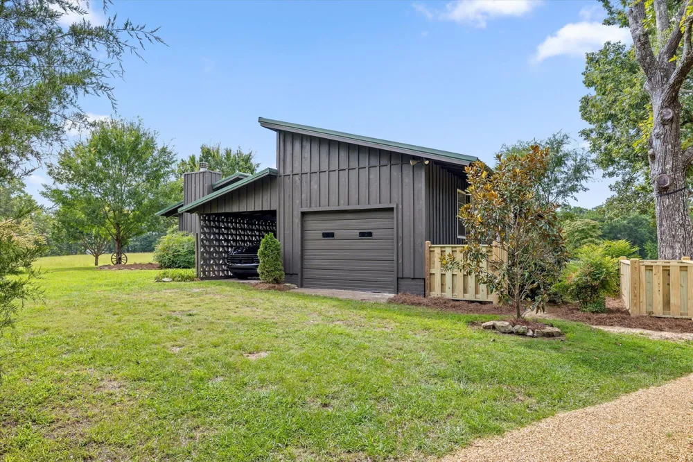 223 County Road 644 Mentone, AL 35984