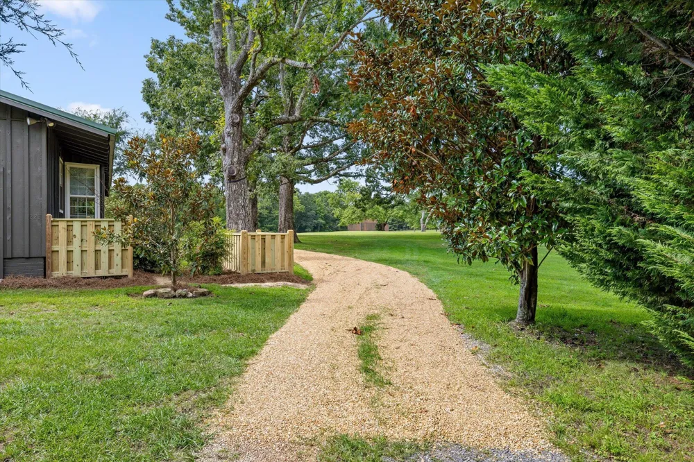 223 County Road 644 Mentone, AL 35984