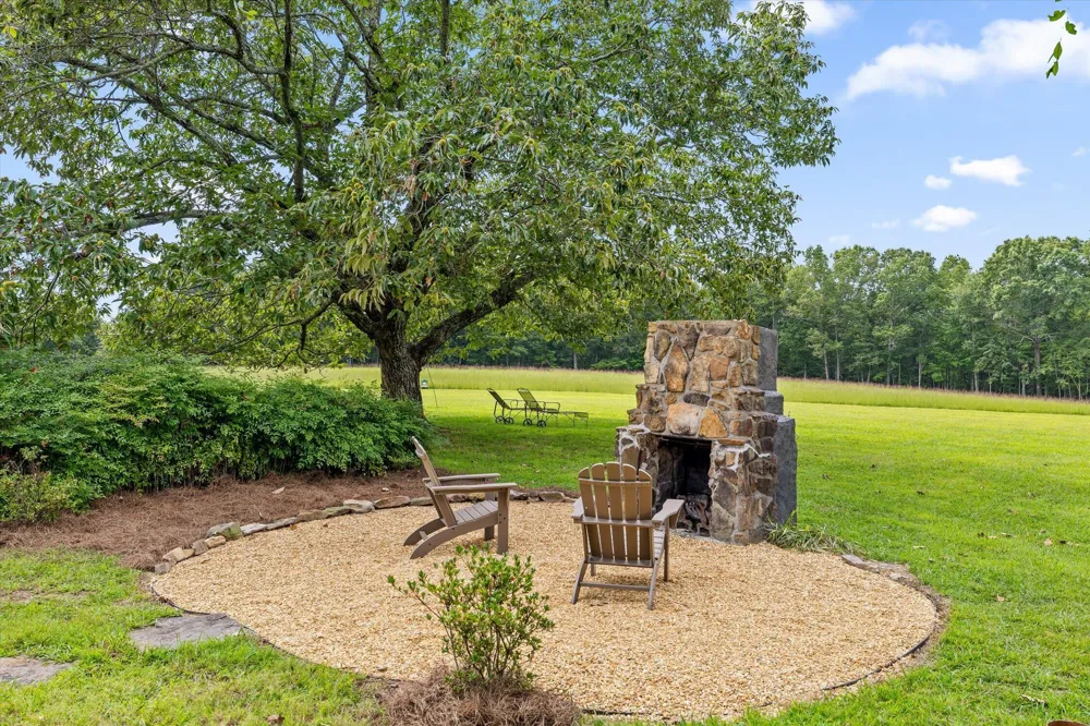 223 County Road 644 Mentone, AL 35984